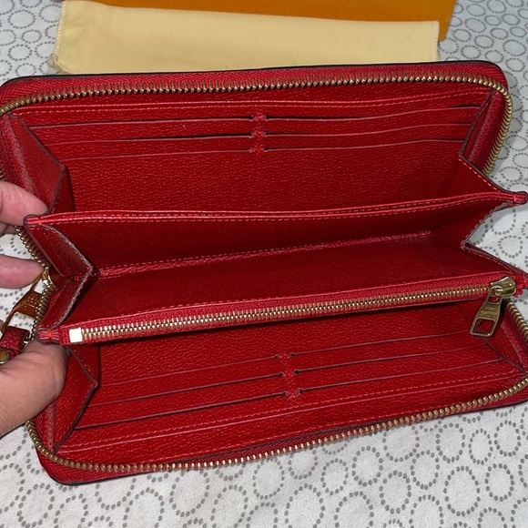 Louis Vuitton Red Emprente Zippy Wallet - Picture 8 of 15